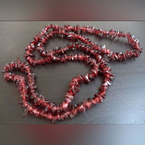 Jewelry - VINTAGE ESTATE HIGH END GENUINE GARNET BEADED 32" NECKLACE